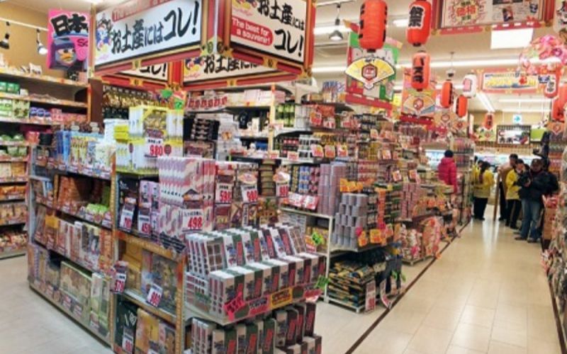 hang-xach-tay-nhat-tai-cua-hang