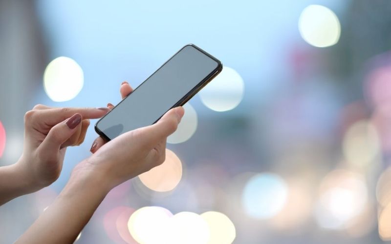 dien-thoai-xach-tay-nhat-ban